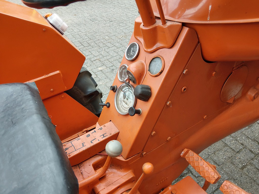 Allis-Chalmers ED 40