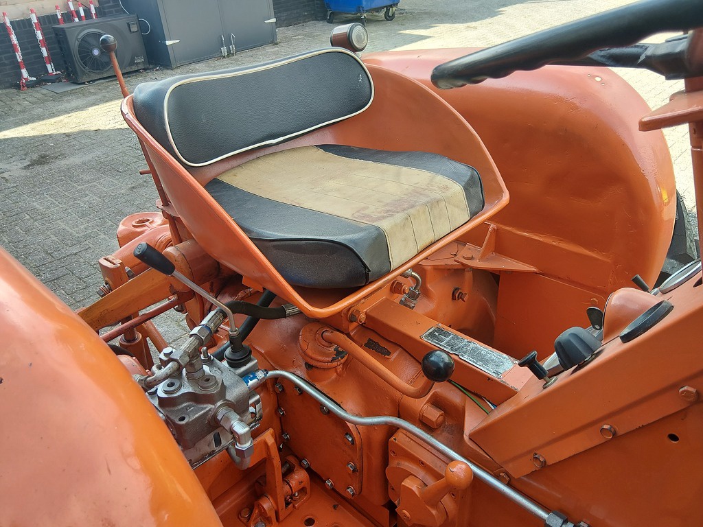 Allis-Chalmers ED 40