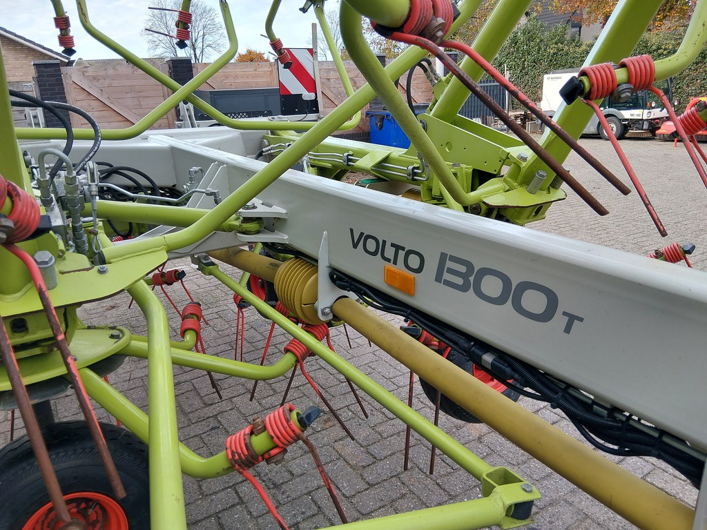 Claas Volto 1300T  Schudder