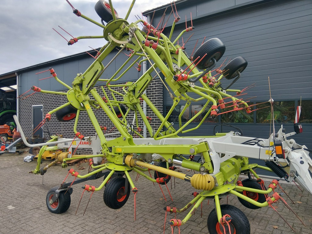 Claas Volto 1300T  Schudder