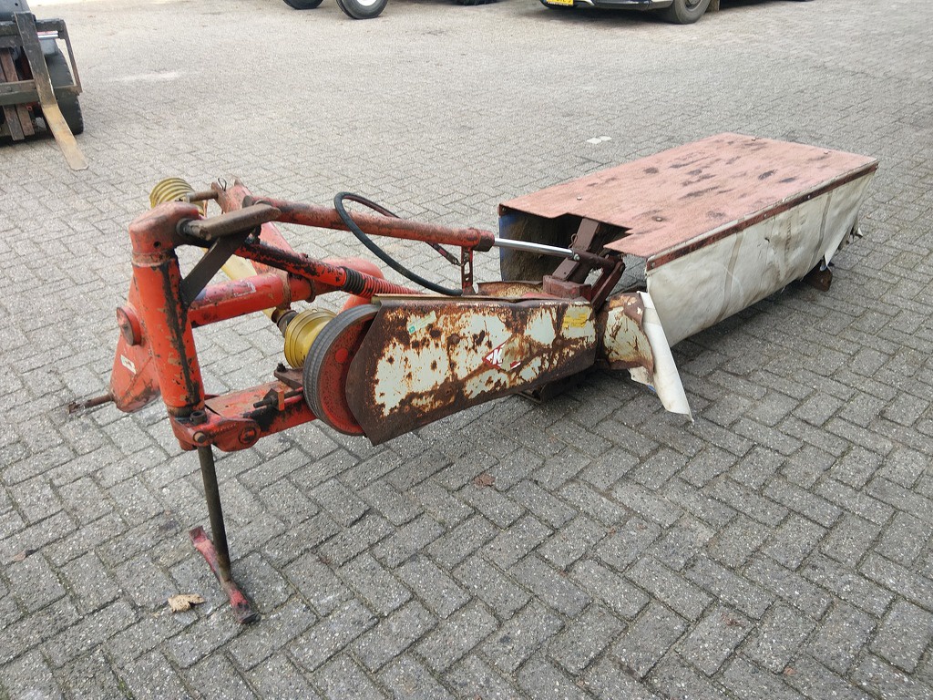 Kuhn Schijvenmaaier  160 cm breed
