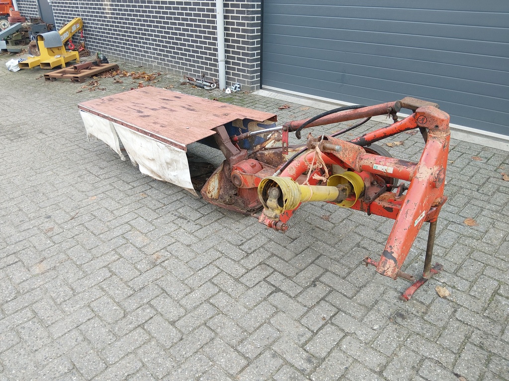 Kuhn Schijvenmaaier  160 cm breed