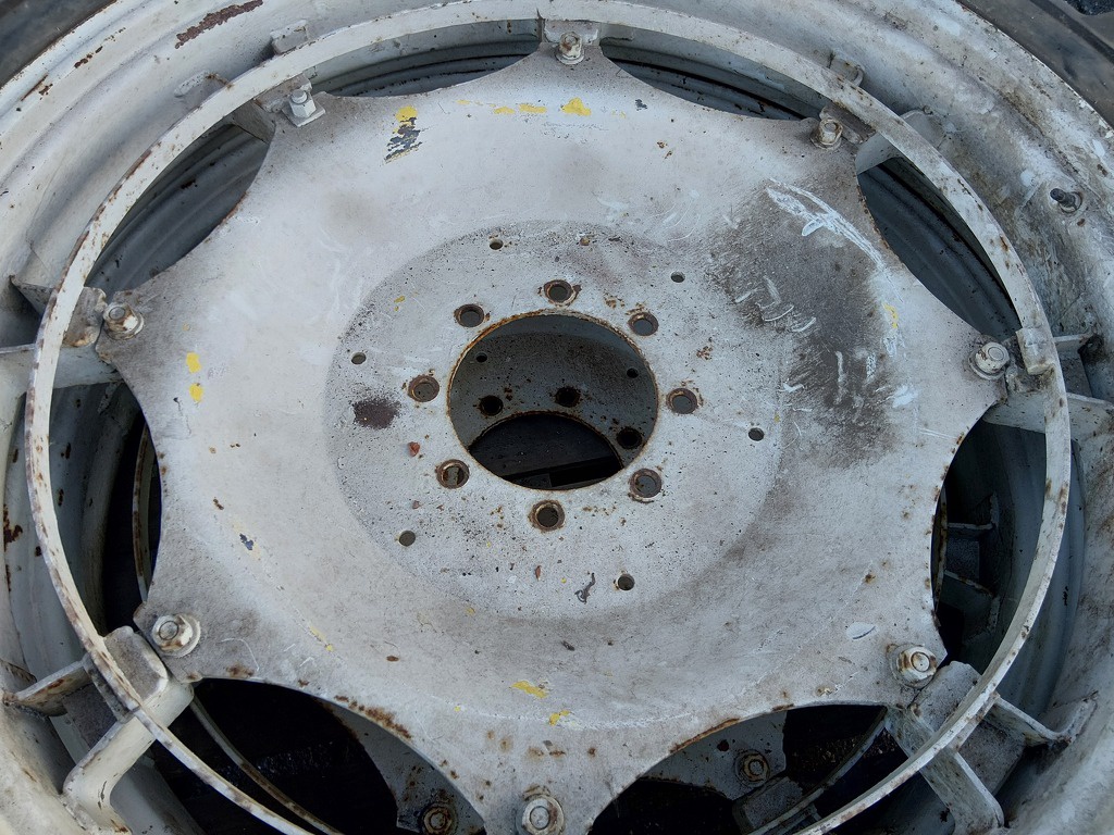 Cultuurwielen 9.5 R44 Grote ZF Steek 220x270