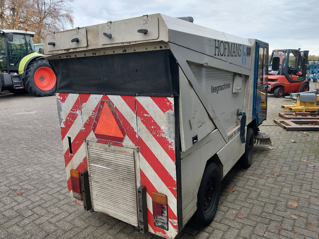 Hofmans Veegmachine