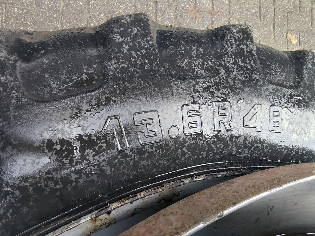 Dubbellucht 13.6 R48 met Verloopring naar  R38 Inch.