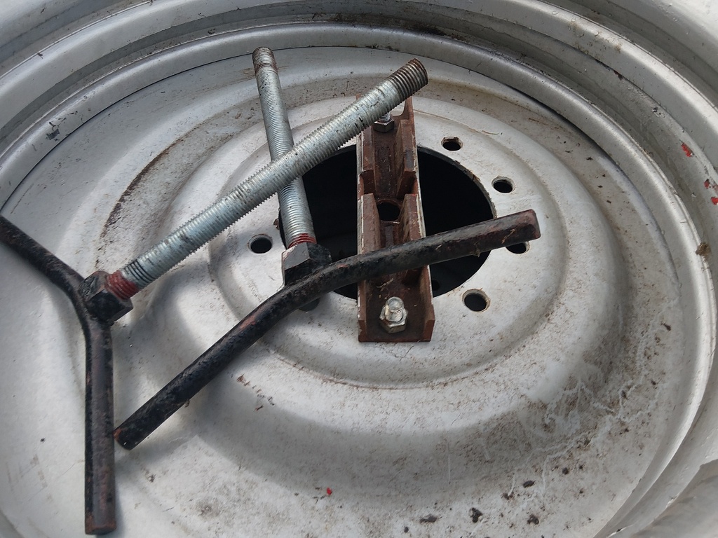 Dubbellucht 13.6 R48 met Verloopring naar  R38 Inch.