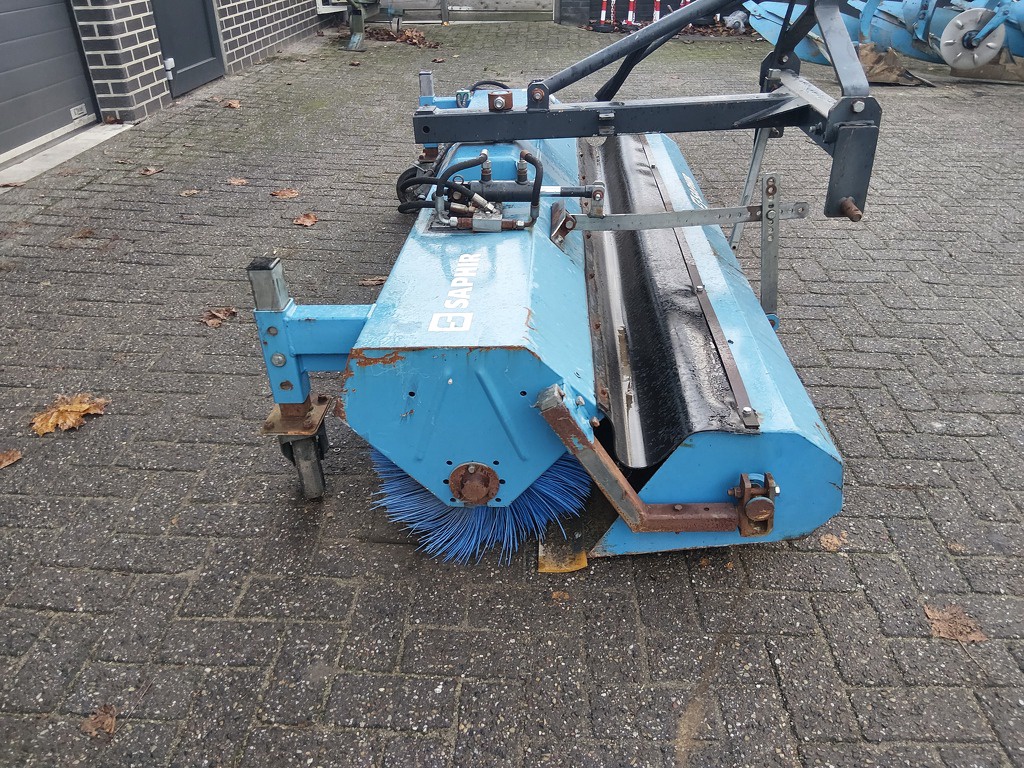 Saphir 231 Veegmachine Rolbezem