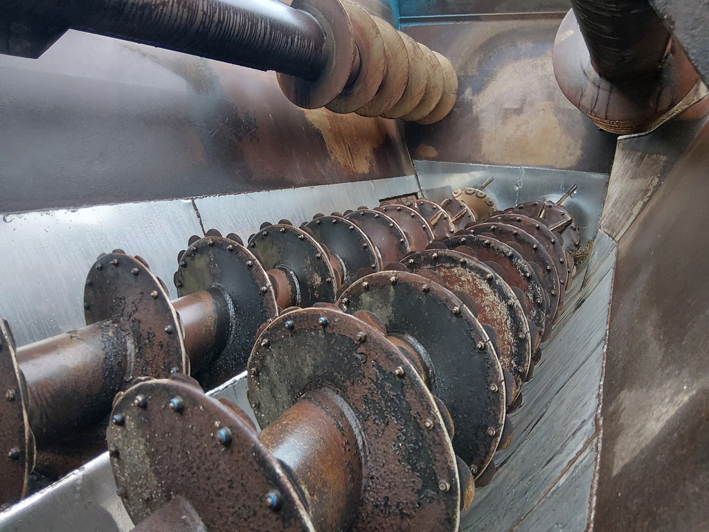 Frasto Falco 17 voermengwagen met laadfrees