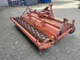 miniature-of Kuhn Grondfrees 230 cm breed met Pakkerwals