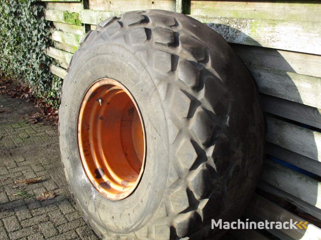 Wiel voor mesttank Maat 28L-26