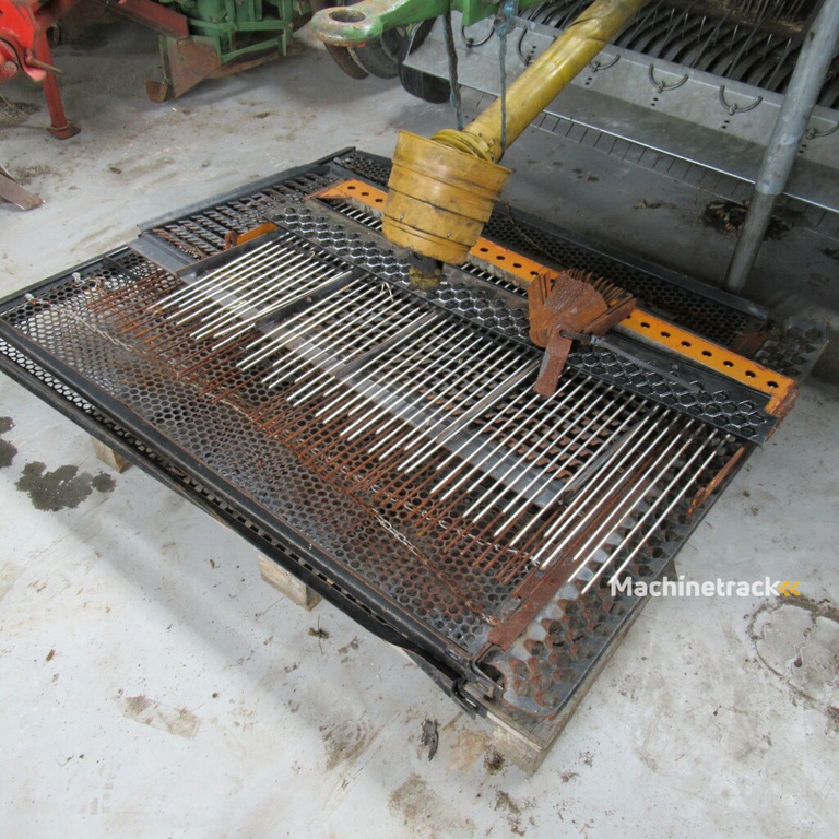 Mais zeven voor New Holland CX 8050 Maaidorser / Combine