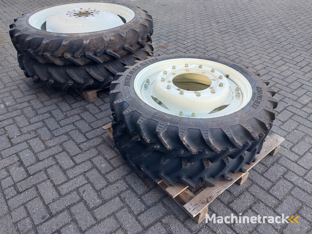 Cultuur wielen 230/95 R32  270/95 R44