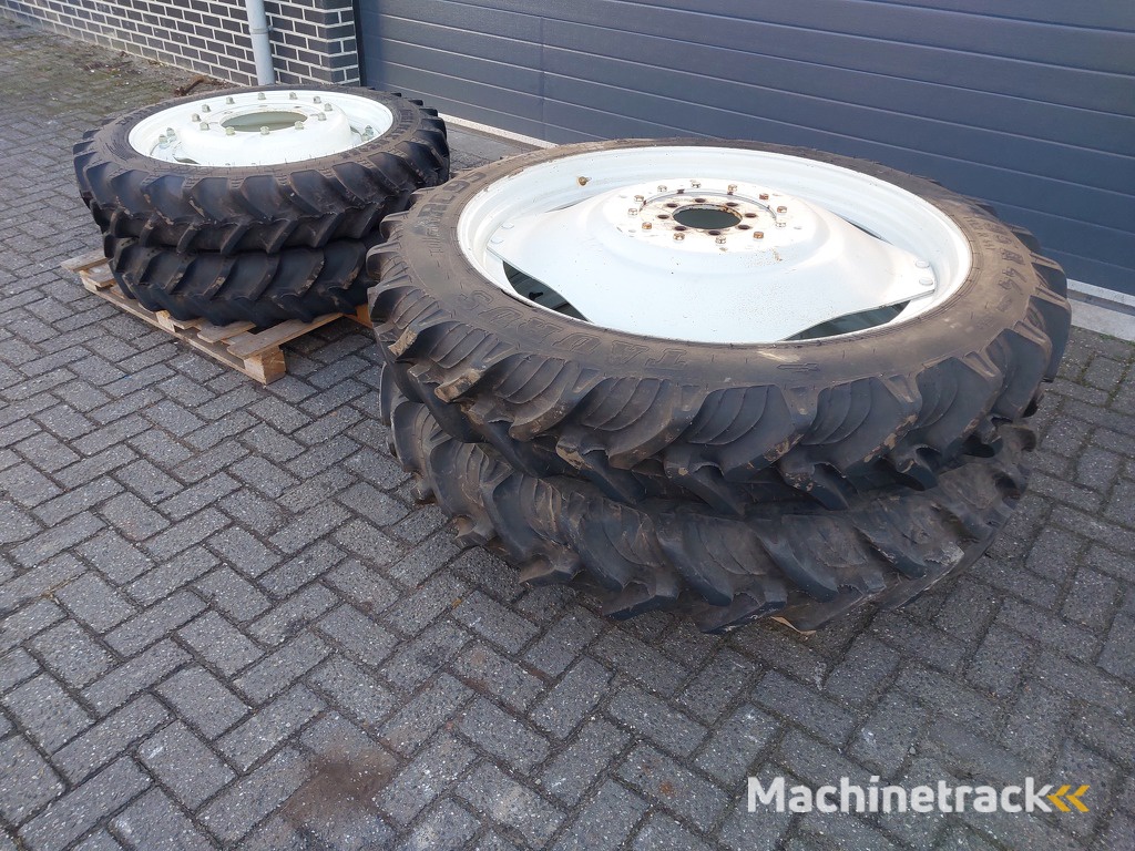 Cultuur wielen 230/95 R32  270/95 R44