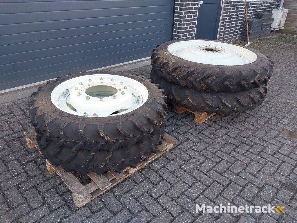 Cultuur wielen 230/95 R32  270/95 R44