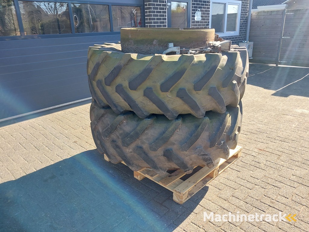 Dubbellucht Wielen 520/70 R38