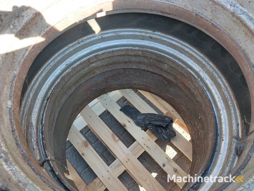 Dubbellucht Wielen 520/70 R38