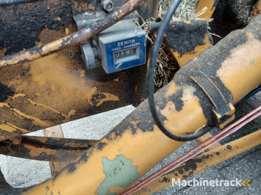 Riviera Casalis KR 50 G Balenpers Hooipers Stropers