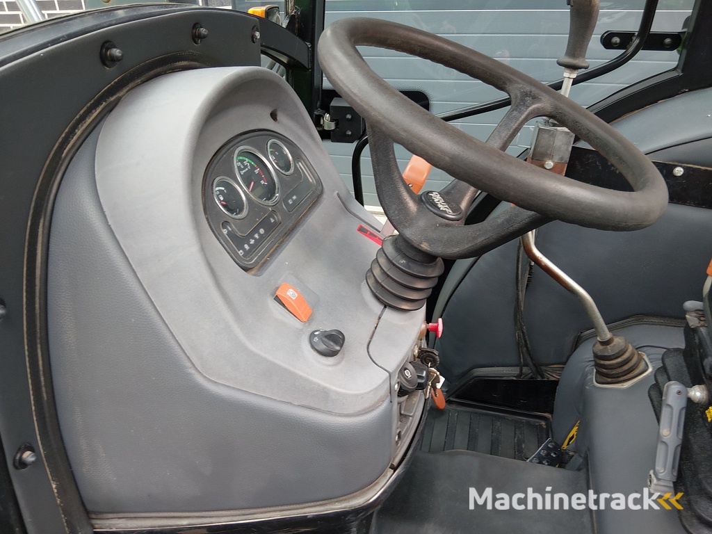 Deutz Fahr Agrolux 65 met voorlader