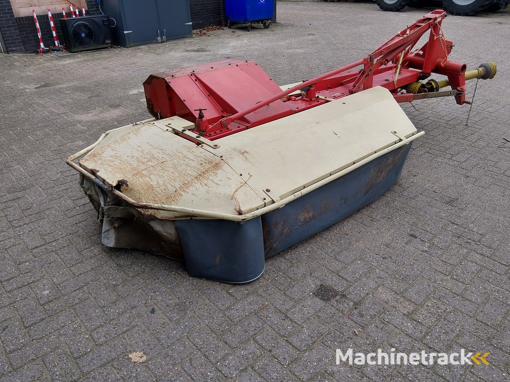 PZ CM 212 Grasmaaier met kneuzer