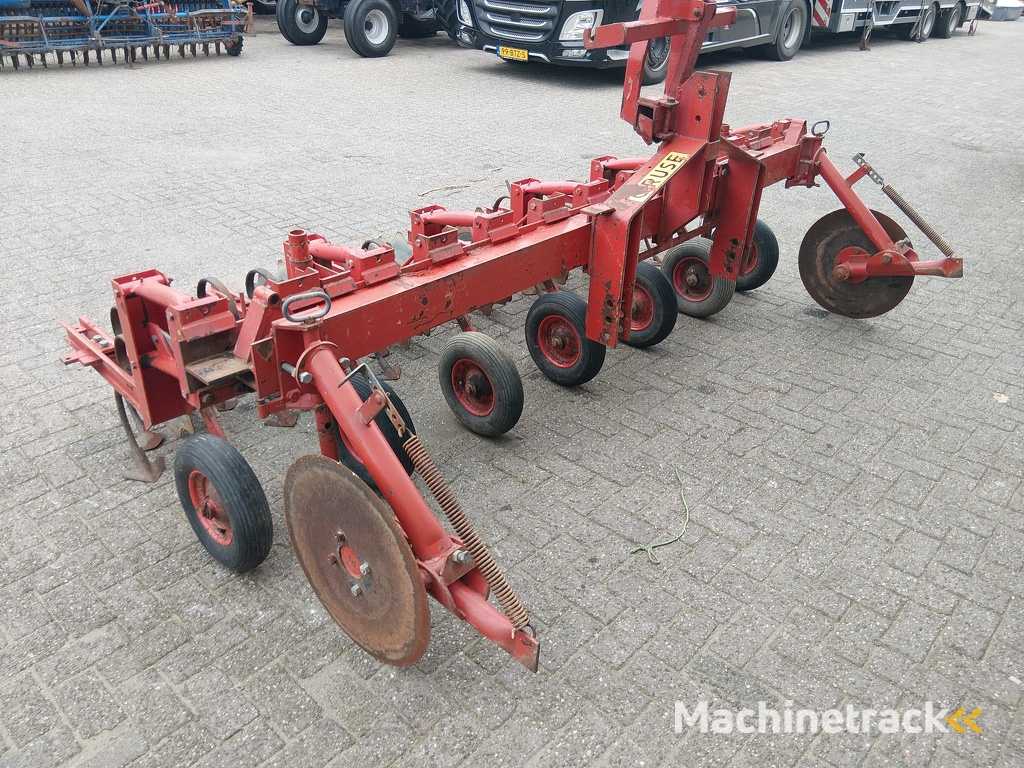 Gruse Schoffelmachine 6 rijen