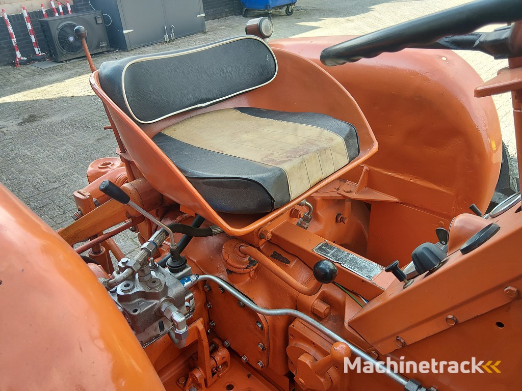 Allis-Chalmers ED 40