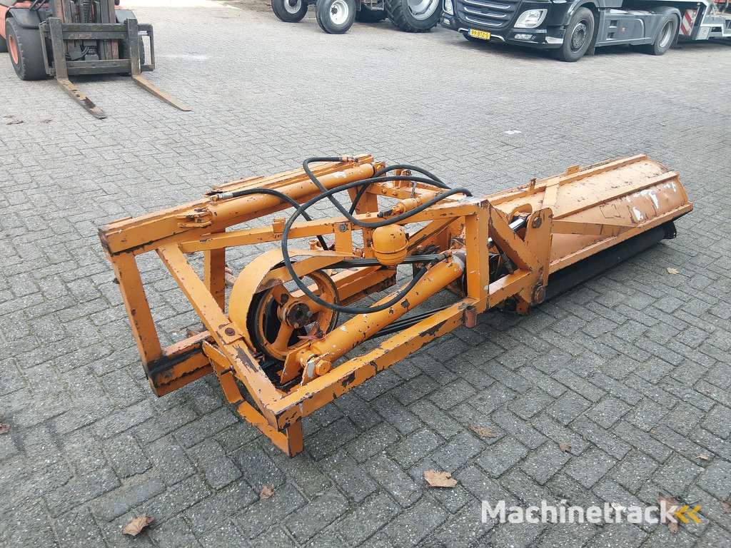 Votex Klepelmaaier 160 cm breed