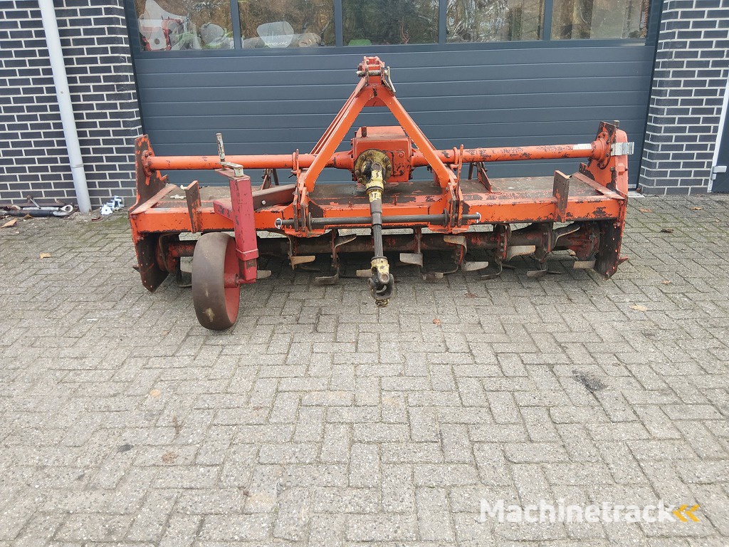 Agrator  ASR-2600 (front)  Grondfrees