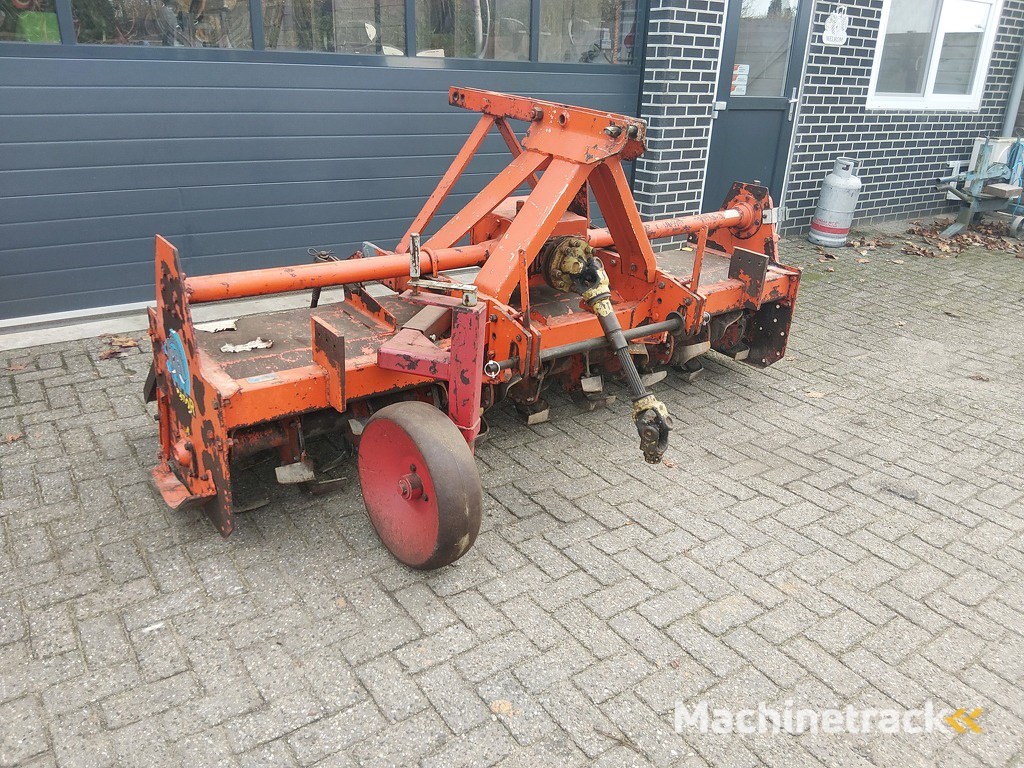 Agrator  ASR-2600 (front)  Grondfrees