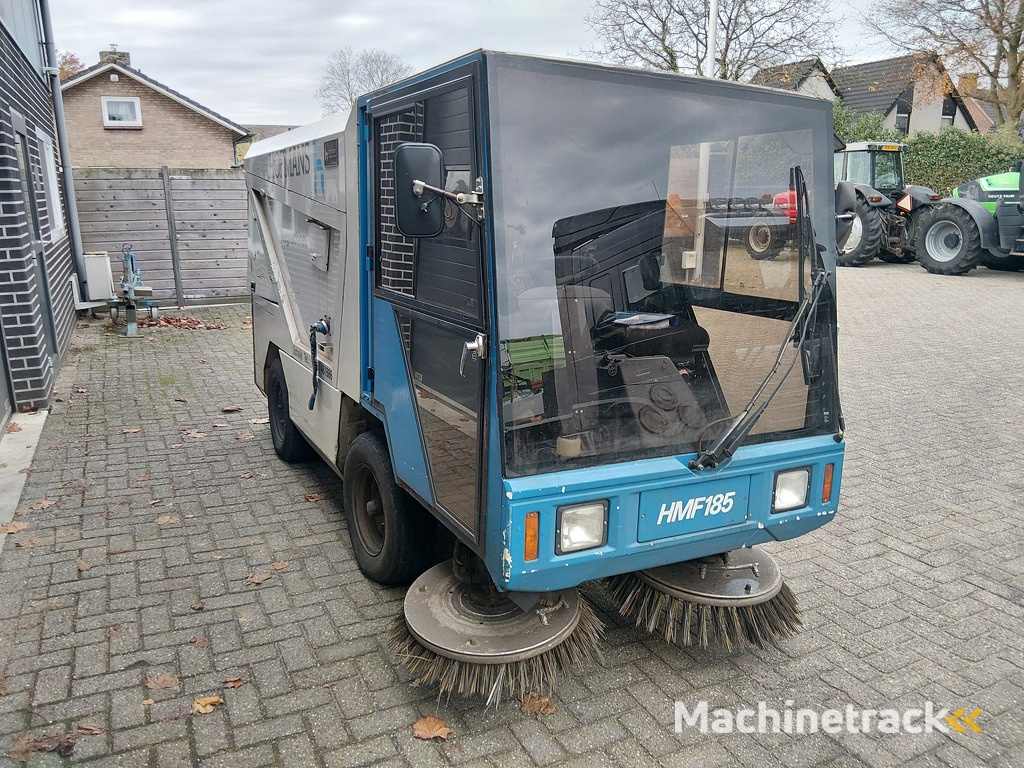 Hofmans Veegmachine