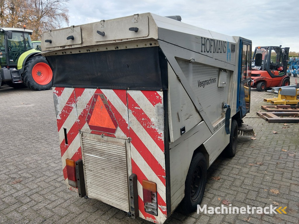 Hofmans Veegmachine