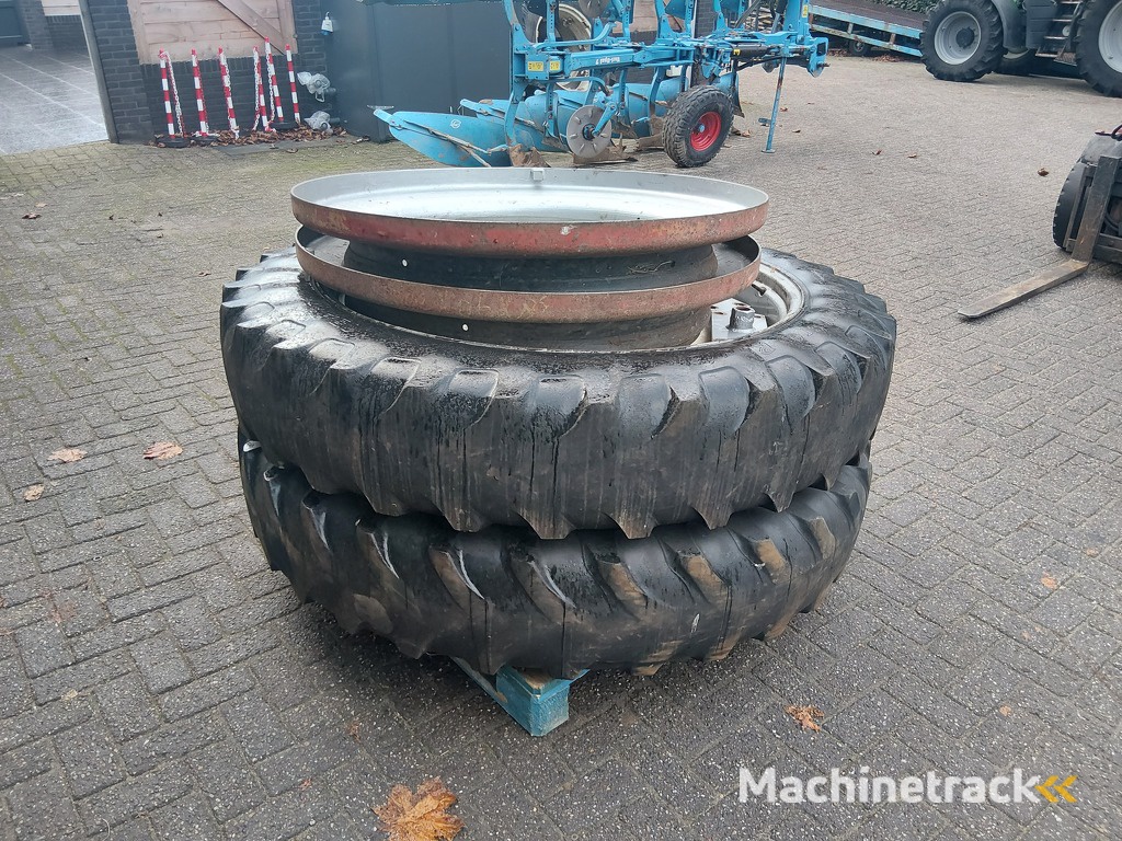 Dubbellucht 13.6 R48 met Verloopring naar  R38 Inch.