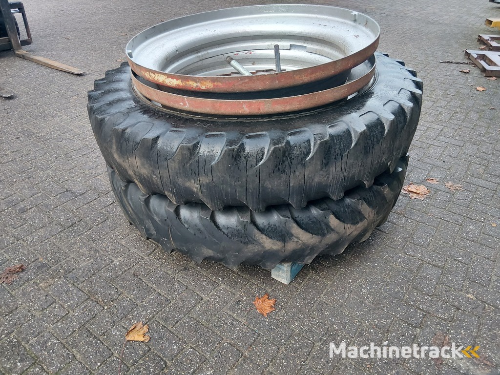 Dubbellucht 13.6 R48 met Verloopring naar  R38 Inch.