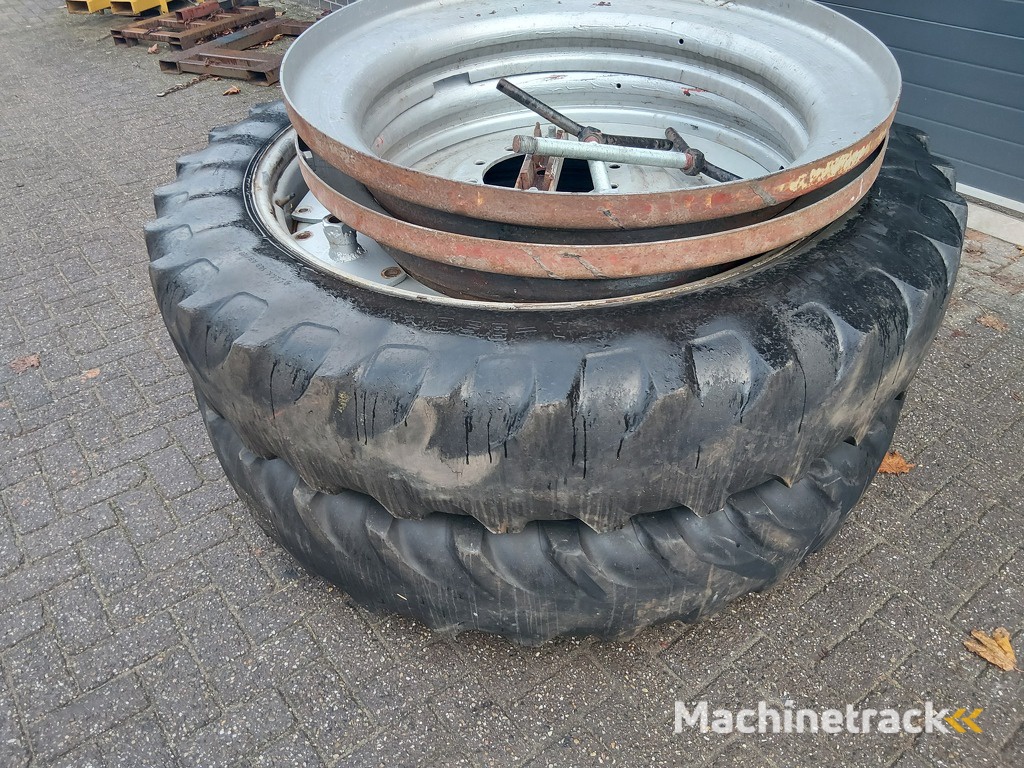 Dubbellucht 13.6 R48 met Verloopring naar  R38 Inch.