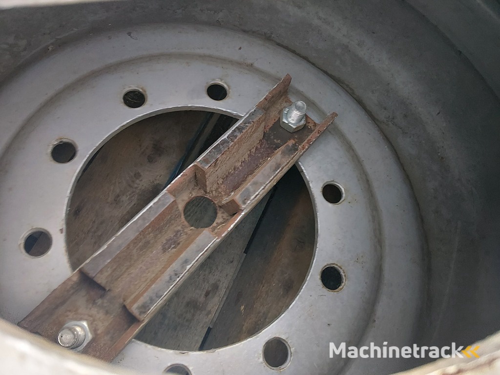 Dubbellucht 13.6 R48 met Verloopring naar  R38 Inch.