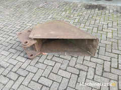 kraanbak---sleuvenbak-40-cm-breed