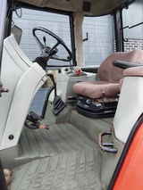 Minituur van Massey Ferguson 6170 Dynashift