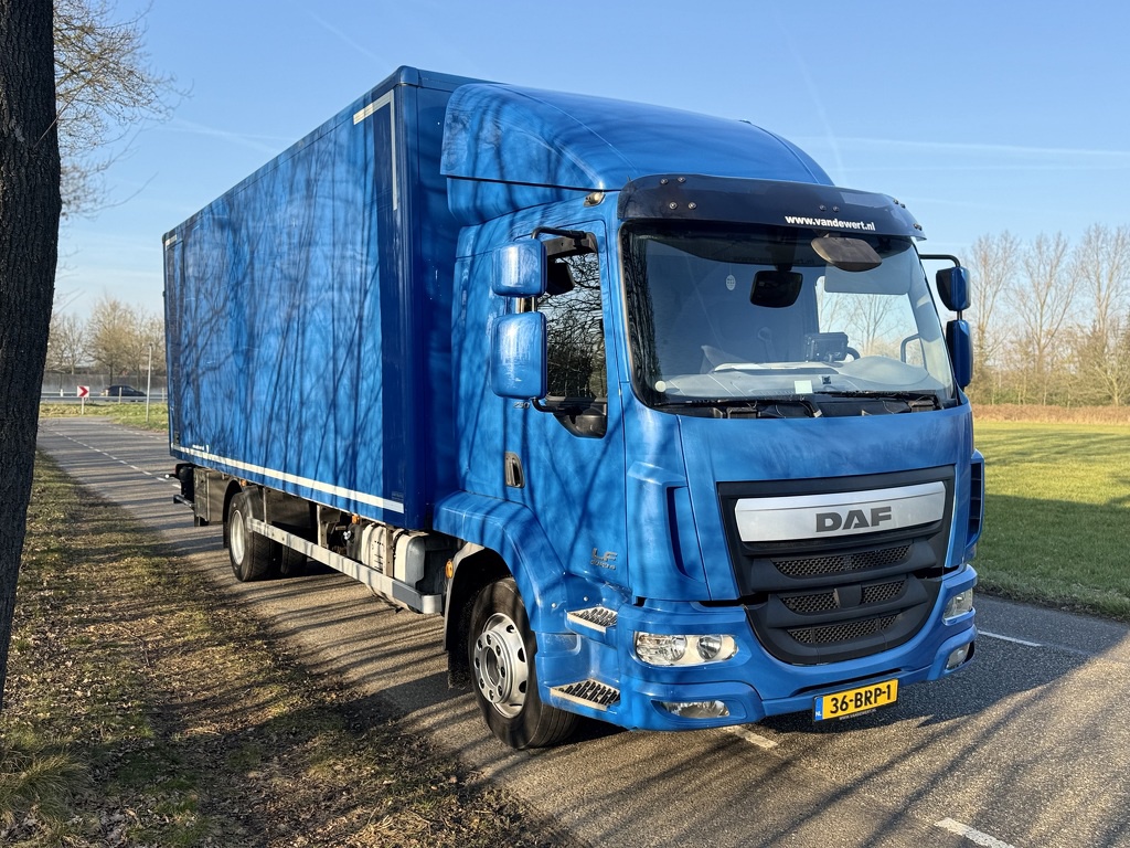 DAF LF 250 4x2 Bakwagen - 1500 KG Laadklep - Euro 6 - 2014 - Automaat