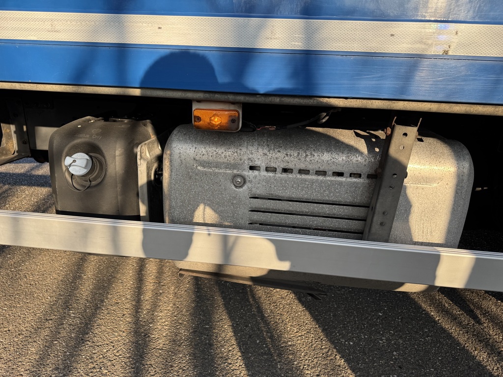 DAF LF 250 4x2 Bakwagen - 1500 KG Laadklep - Euro 6 - 2014 - Automaat