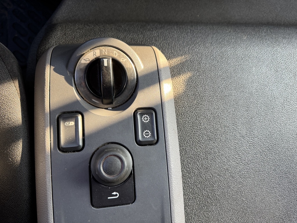 DAF LF 250 4x2 Bakwagen - 1500 KG Laadklep - Euro 6 - 2014 - Automaat