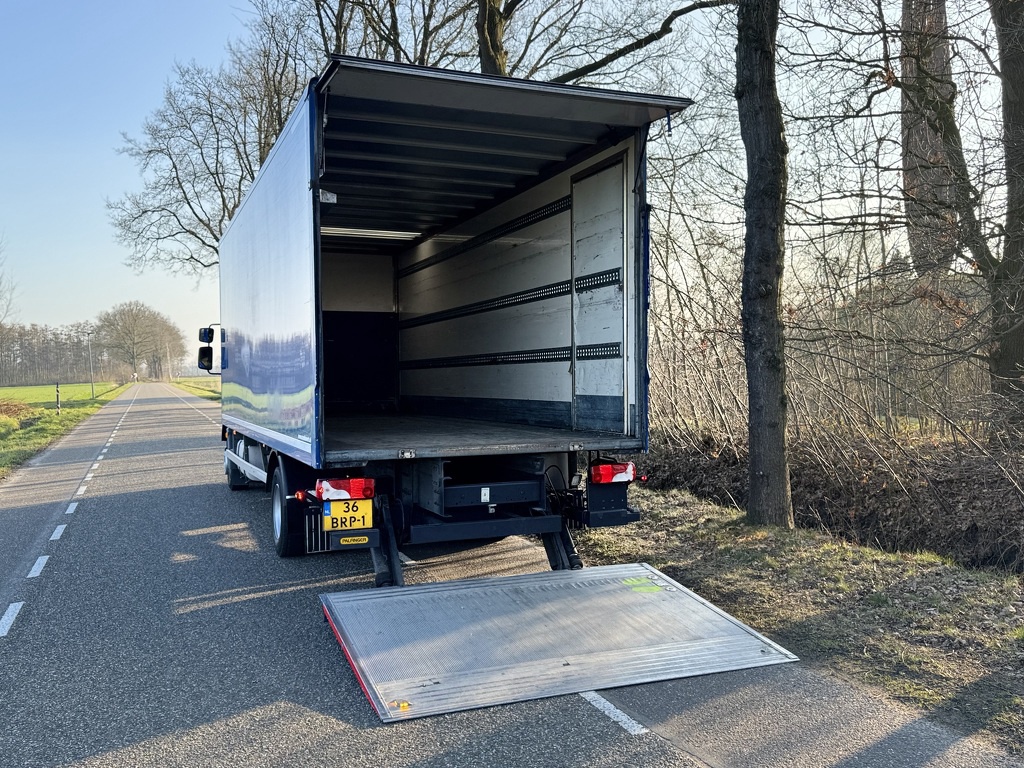 DAF LF 250 4x2 Bakwagen - 1500 KG Laadklep - Euro 6 - 2014 - Automaat