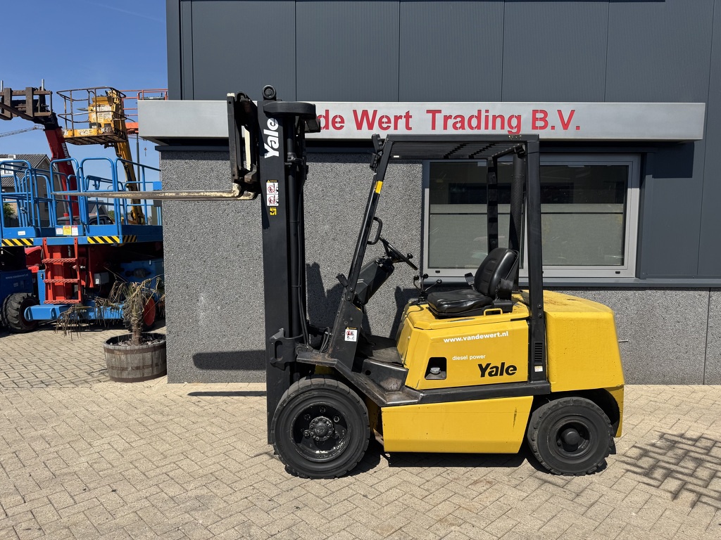 Yale GDP30TP Triplo 530 Freelift/Sideshift Diesel 1996