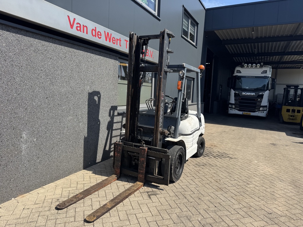 Toyota 62-6FDF30 Duplo 400 Sideshift Diesel