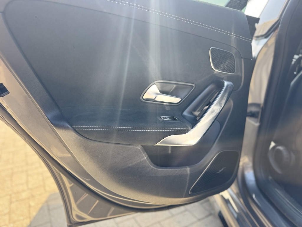 Mercedes CLA Klasse Shooting Brake 250e Hybride Amg Pakket Night Pakket  Burmester Audio Automaat 2021 APK 8-2027