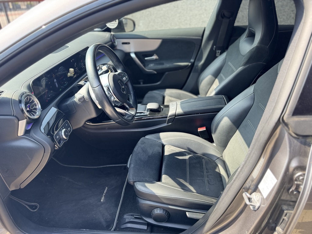 Mercedes CLA Klasse Shooting Brake 250e Hybride Amg Pakket Night Pakket  Burmester Audio Automaat 2021 APK 8-2027