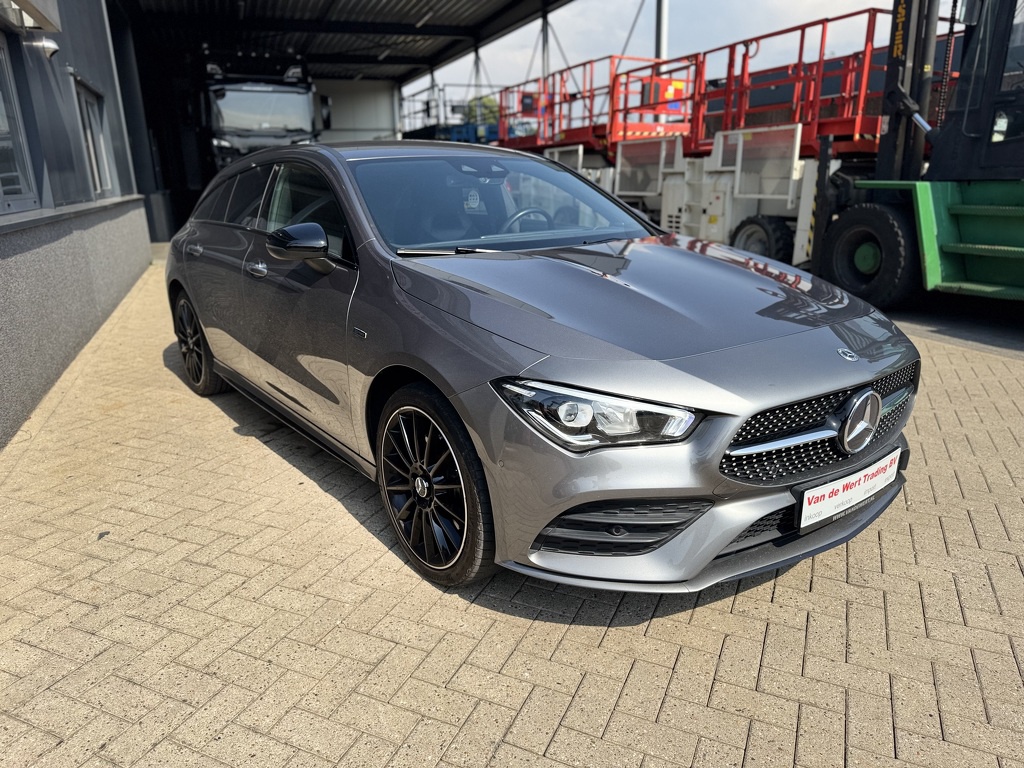 Mercedes CLA Klasse Shooting Brake 250e Hybride Amg Pakket Night Pakket  Burmester Audio Automaat 2021 APK 8-2027