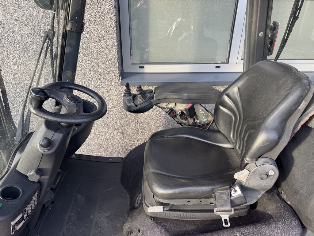 Linde H18T-01 Triplo 500 Freelift / Sideshift LPG 2012