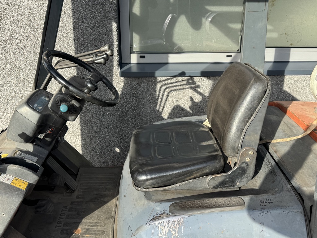 Toyota 42-7FGF25 duplo 400 3e / 4e Functie LPG 2001