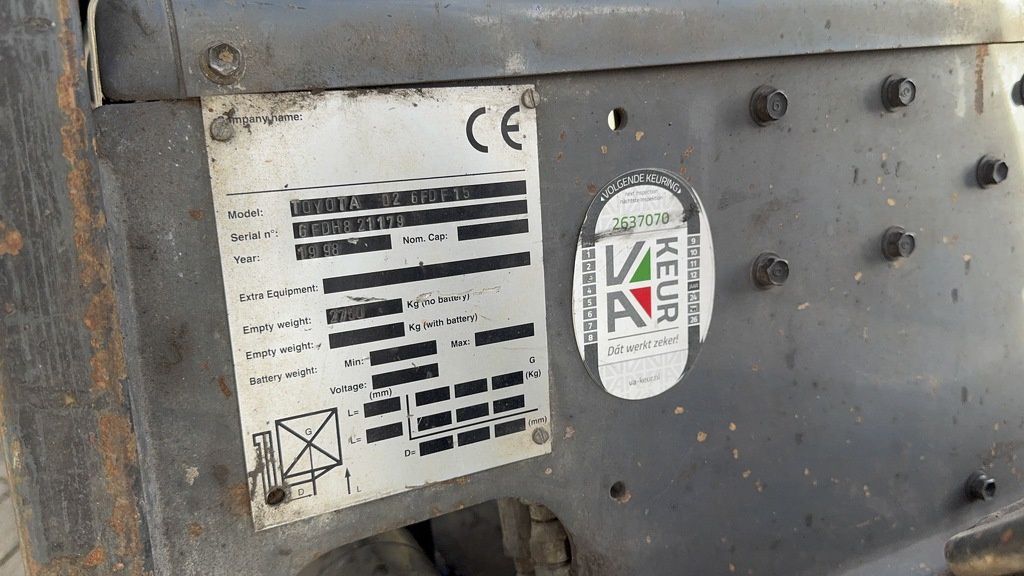 Toyota 02-6FDF15 Triplo 470 Freelift / Sideshift Diesel 1998