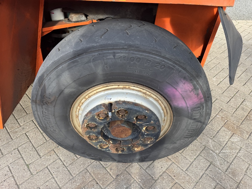 Svetruck 1060-30 Duplo 500 Sideshift / Vorkversteller Volvo Penta TWD360VE 6 Cilinder Diesel 2001