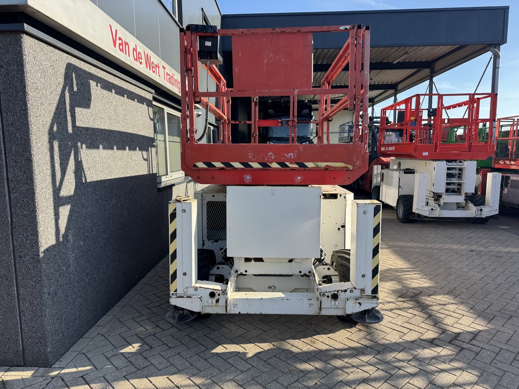 Genie GS 3369 RT  Hoogwerker / Arbeitsbuhne 12mtr werkhoogte 4x4 Kubota DIESEL 2012